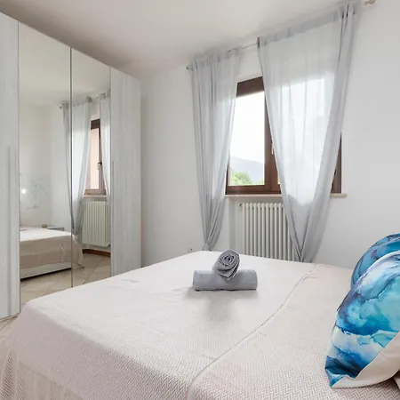 Veddasca Vistalago * Maccagno