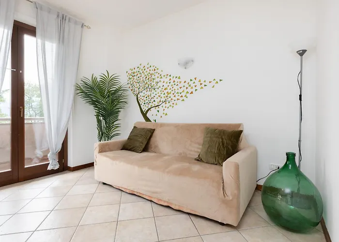 Feriehus Veddasca Vistalago