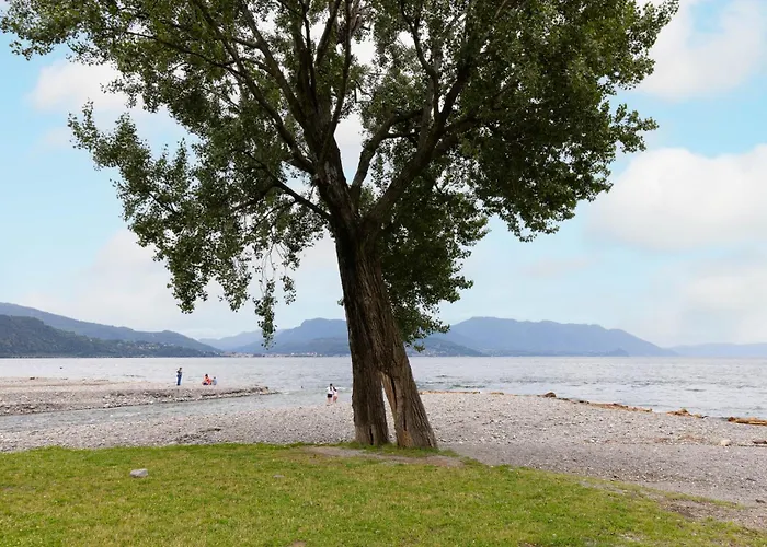 펜션 Veddasca Vistalago *